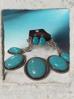 Turquoise Statement Necklace and Earrings Set - Women Jewelry